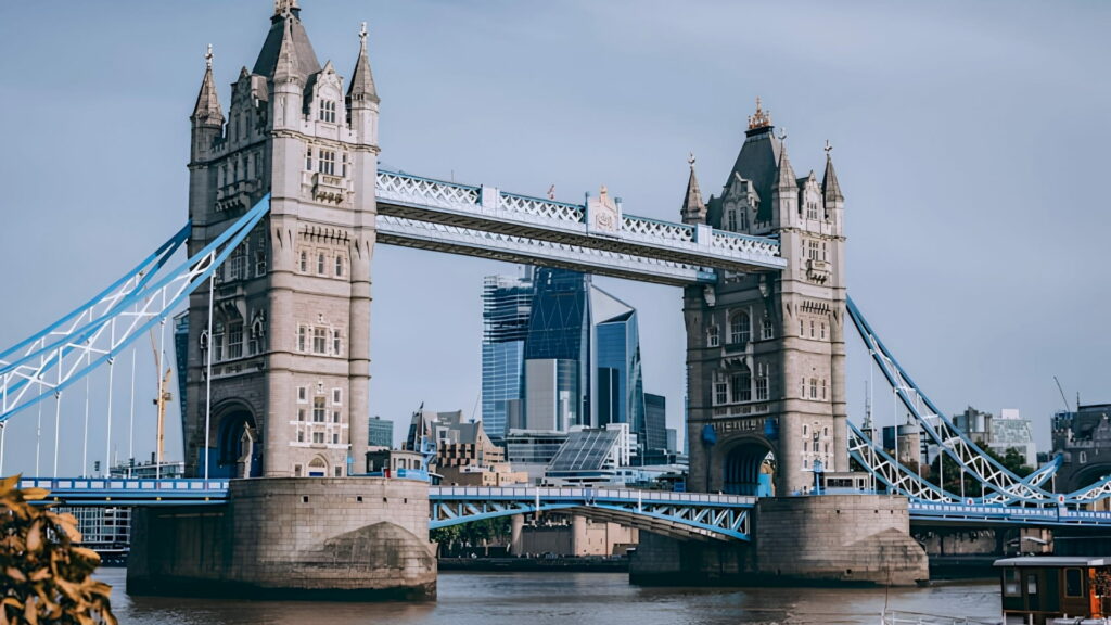 A view of Tower Bridge